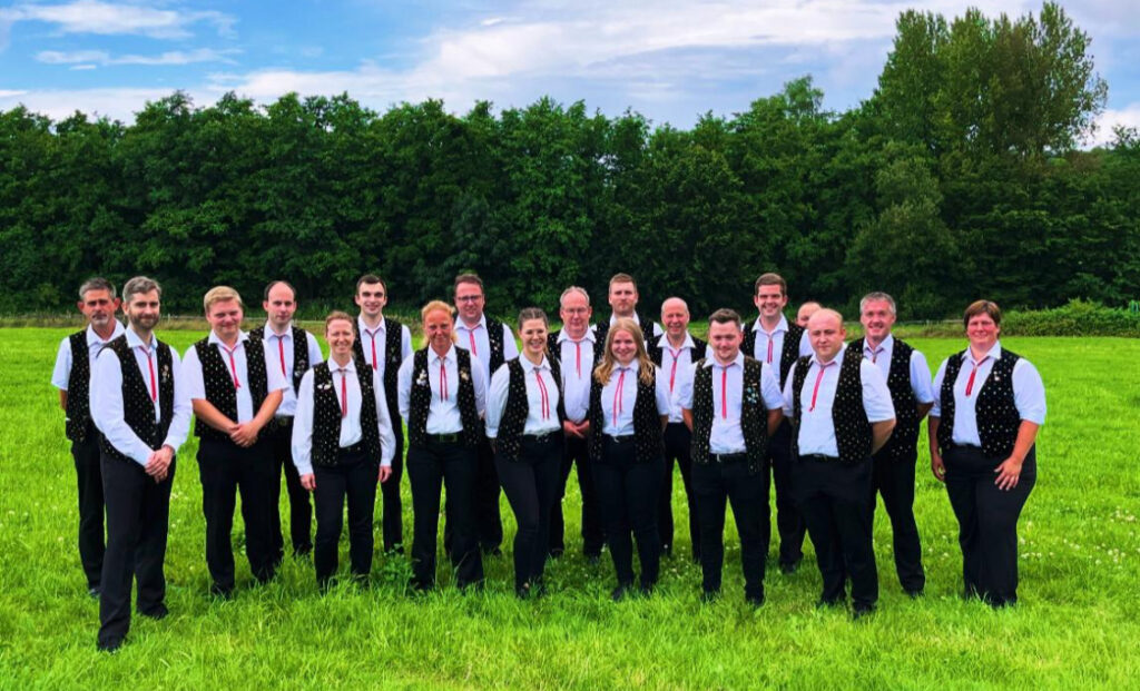 Gruppenbild Blasorchester "Die Scharfenberger"